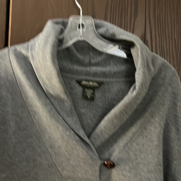 Eddie Bauer gray cotton blend Sweatshirt. Size Tall XL. - Picture 3 of 7